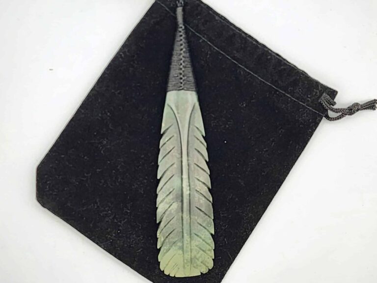 Huia Feather