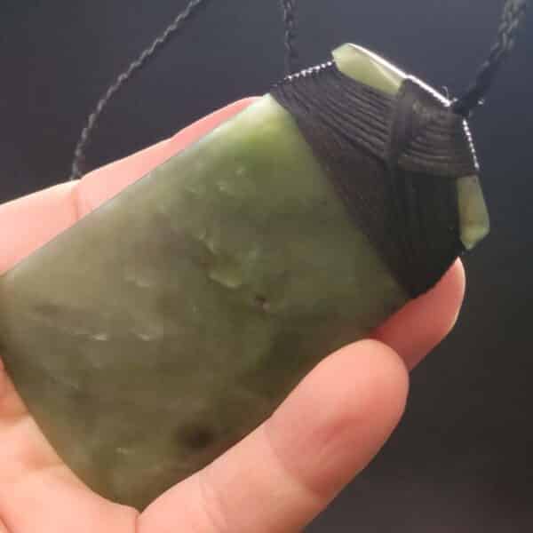 Toki Hapopo Pounamu (2) Toki Hapopo Pounamu (2)