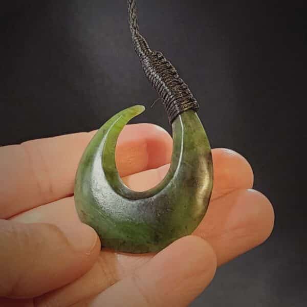 Pounamu Hei matau spiked end (7) Pounamu Hei matau spiked end (7)