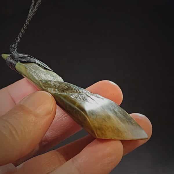 Toki marsden flower jade, putiputi pounamu, natural rough back (2) Toki marsden flower jade, putiputi pounamu, natural rough back (2)