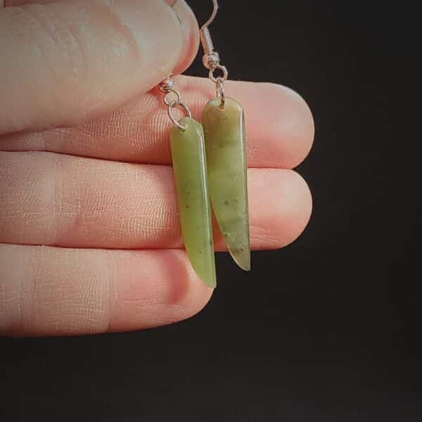 Pounamu, earrings, pointed, roimata (7) Pounamu, earrings, pointed, roimata (7)