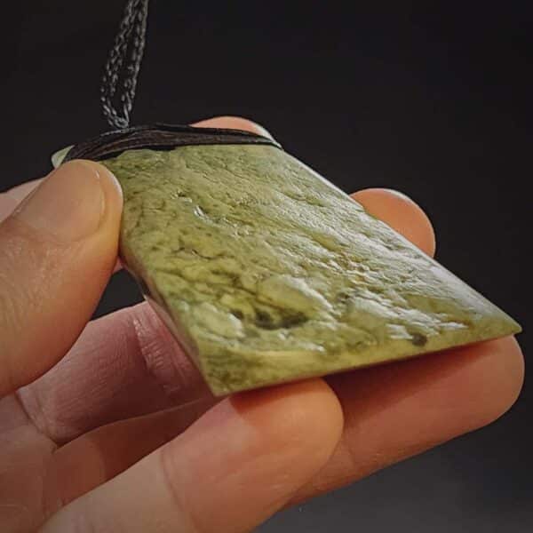 toki arahura, heavy, natural back (4) toki arahura, heavy, natural back (4)