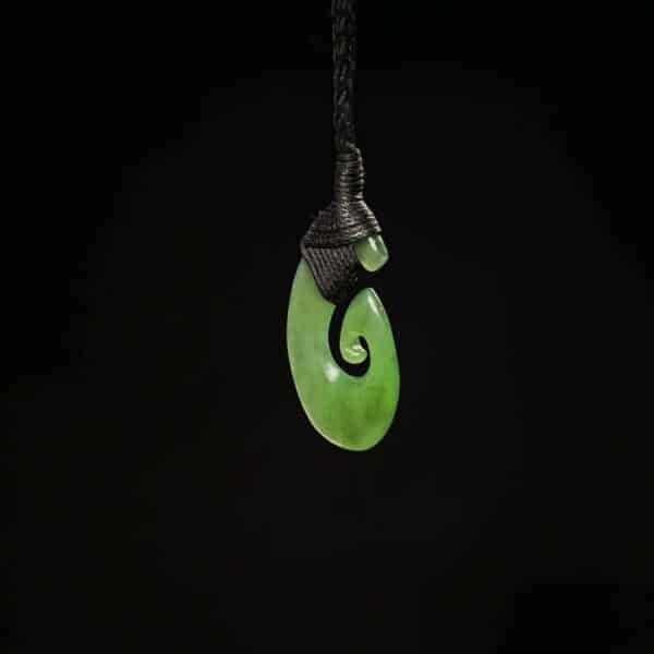 pounamu, kahurangi, jade, matau, hei matau, hook, fish hook, koru, taonga (3) pounamu, kahurangi, jade, matau, hei matau, hook, fish hook, koru, taonga (3)