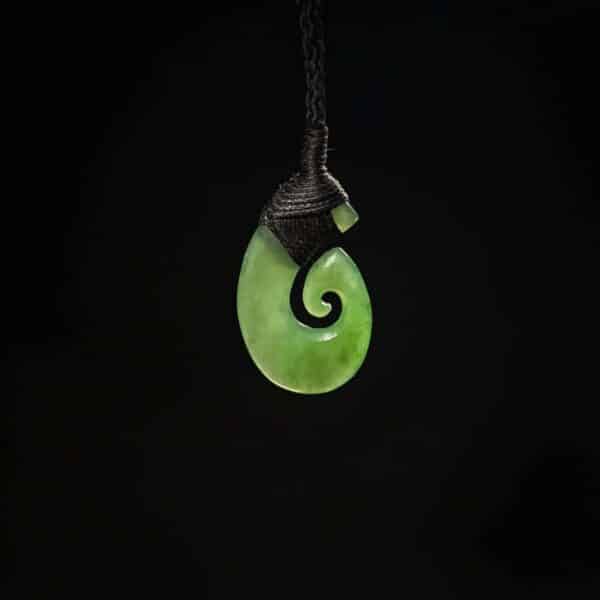 pounamu, kahurangi, jade, matau, hei matau, hook, fish hook, koru, taonga (4)