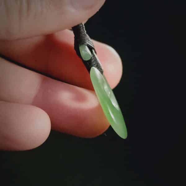 pounamu, kahurangi, jade, matau, hei matau, hook, fish hook, koru, taonga (7) pounamu, kahurangi, jade, matau, hei matau, hook, fish hook, koru, taonga (7)