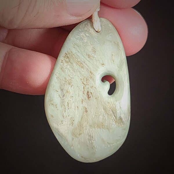 inanga, koru, pounamu, maori, new zealand, nz, taonga (7) inanga, koru, pounamu, maori, new zealand, nz, taonga (7)