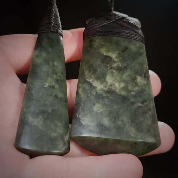 toki, roimata, pounamu, kawakawa, set, whanau, taonga, kawakawa, arahura, carving, maori, new zealand, necklace, (1) toki, roimata, pounamu, kawakawa, set, whanau, taonga, kawakawa, arahura, carving, maori, new zealand, necklace, (1)