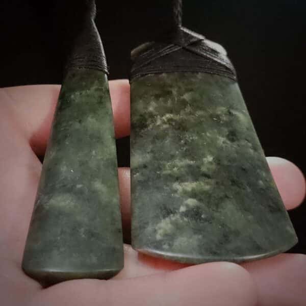 toki, roimata, pounamu, kawakawa, set, whanau, taonga, kawakawa, arahura, carving, maori, new zealand, necklace, (3) toki, roimata, pounamu, kawakawa, set, whanau, taonga, kawakawa, arahura, carving, maori, new zealand, necklace, (3)