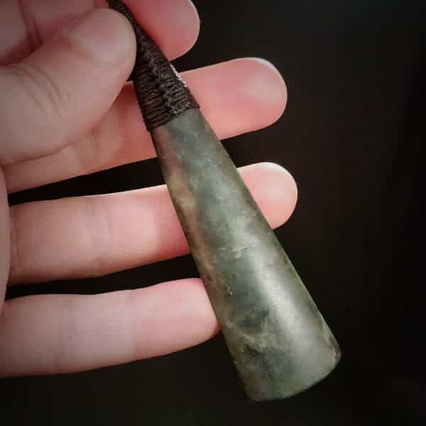 toki, roimata, pounamu, kawakawa, set, whanau, taonga, kawakawa, arahura, carving, maori, new zealand, necklace, (8) toki, roimata, pounamu, kawakawa, set, whanau, taonga, kawakawa, arahura, carving, maori, new zealand, necklace, (8)