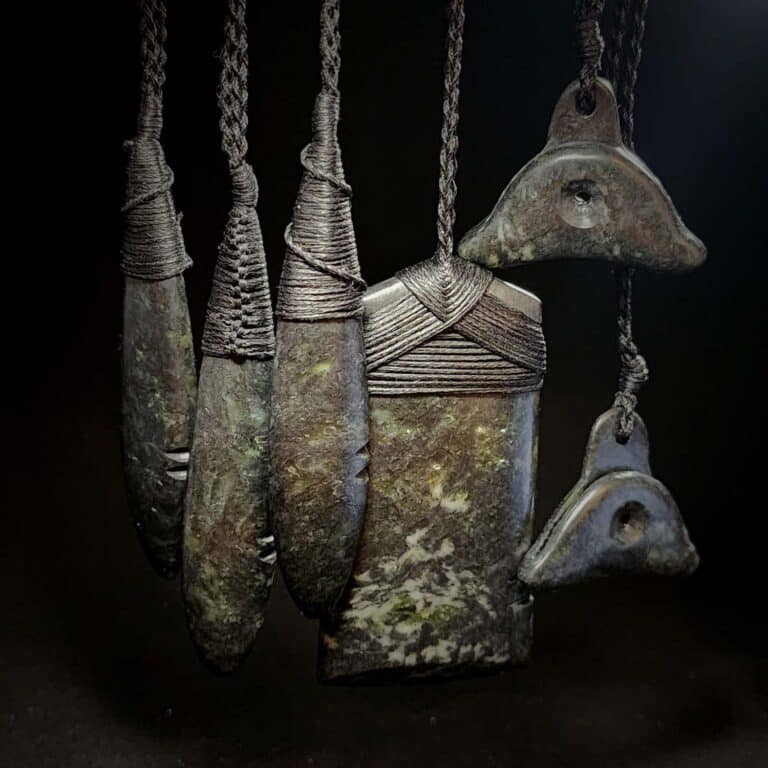 Whānau Taonga Set – Tākiri Pounamu