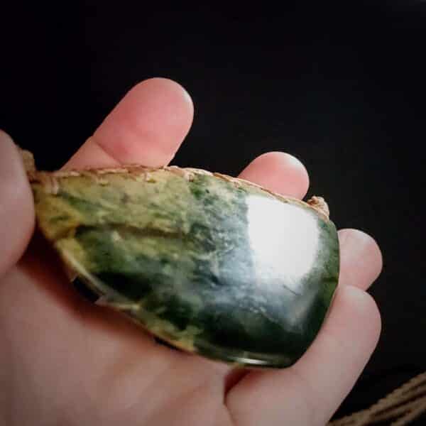 Kōuma, breastplate, taonga, pounamu, flower jade, marsden, maori, pounamu (1) Kōuma, breastplate, taonga, pounamu, flower jade, marsden, maori, pounamu (1)