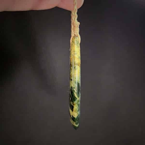 Kōuma, breastplate, taonga, pounamu, flower jade, marsden, maori, pounamu (2) Kōuma, breastplate, taonga, pounamu, flower jade, marsden, maori, pounamu (2)