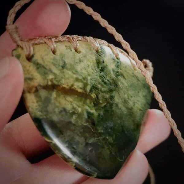 Kōuma, breastplate, taonga, pounamu, flower jade, marsden, maori, pounamu (4) Kōuma, breastplate, taonga, pounamu, flower jade, marsden, maori, pounamu (4)