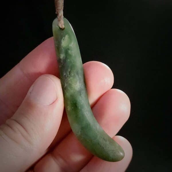 kapeu, pounamu, kahurangi, kawakawa, taonga, mÄori (1) kapeu, pounamu, kahurangi, kawakawa, taonga, mÄori (1)