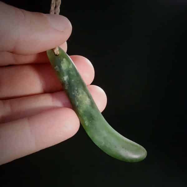 kapeu, pounamu, kahurangi, kawakawa, taonga, mÄori (7) kapeu, pounamu, kahurangi, kawakawa, taonga, mÄori (7)