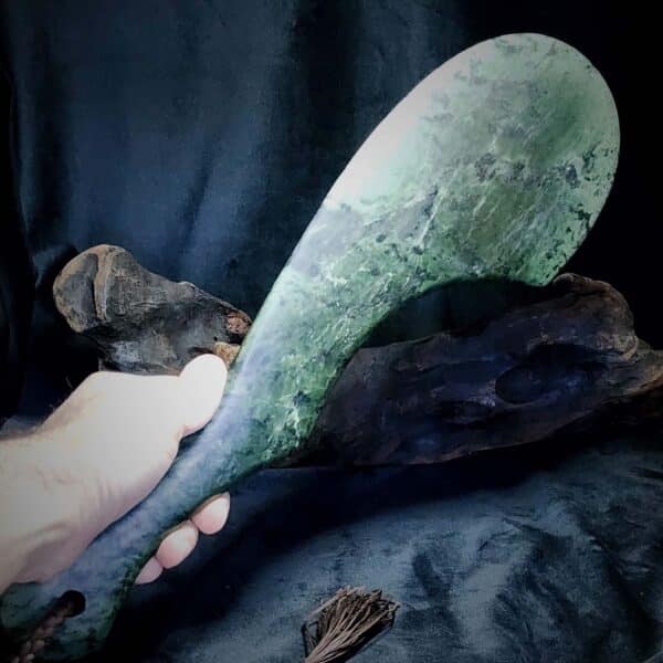 PAU02 Wahaika - Rimu on natural red rata, pounamu, taonga, maori, mere (2) PAU02 Wahaika - Rimu on natural red rata, pounamu, taonga, maori, mere (2)