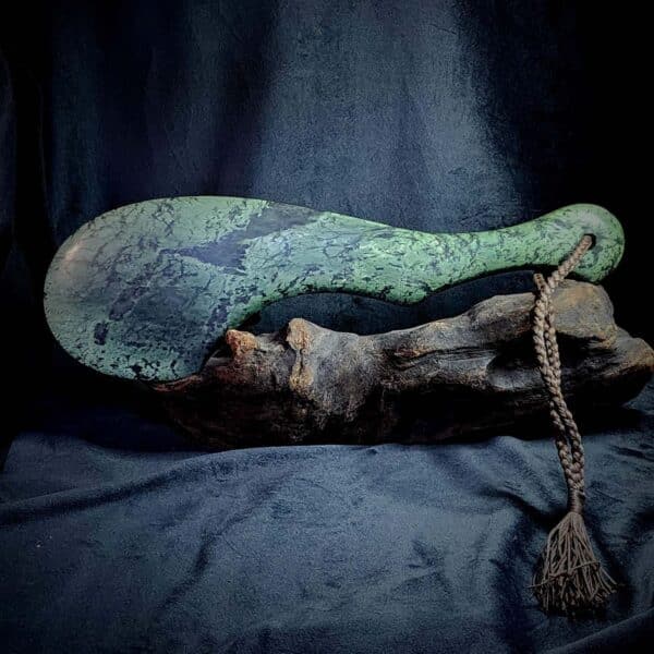 PAU02 Wahaika - Rimu on natural red rata, pounamu, taonga, maori, mere (9)
