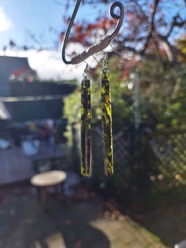 PAU03 Williamsonite drop earrings, roimata, drop, pounamu, tangiwai (2)