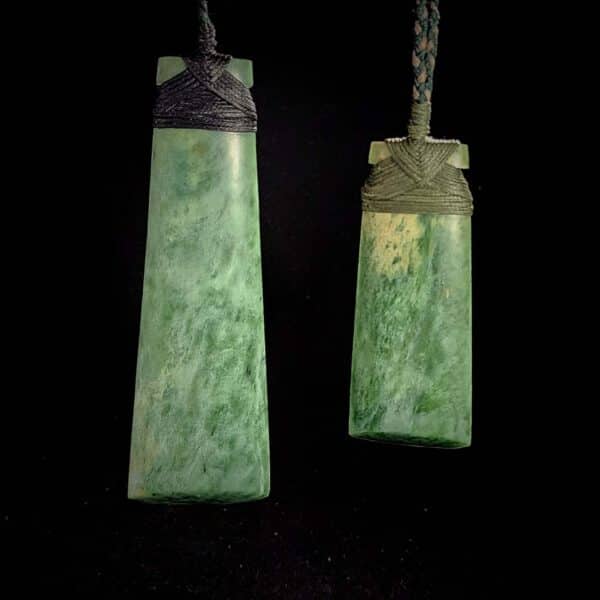 PAU14 Twin Taonga Toki Mana Toki Flower Jade. pounamu, taonga (3)