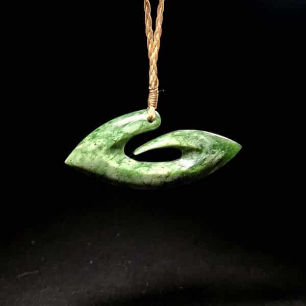 hei matau, pounamu, jade, taonga (6)