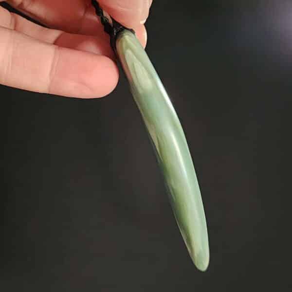 inanga, niho, pounamu, nephrite, taonga, jade (7) inanga, niho, pounamu, nephrite, taonga, jade (7)