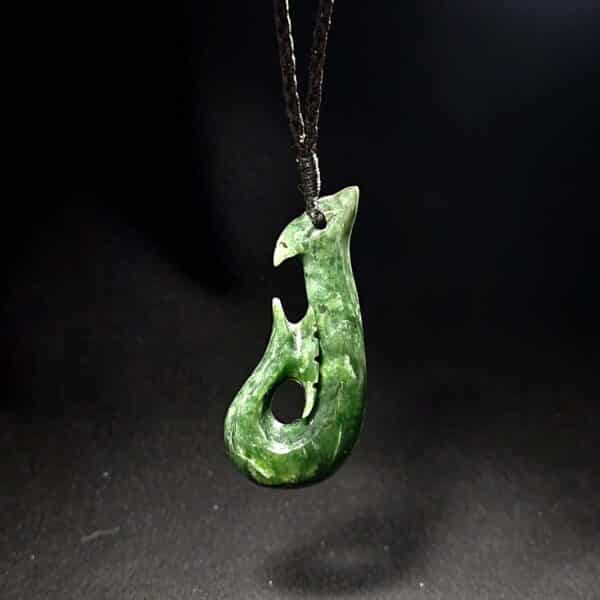 kawakawa, pounamu, taonga, jade, hei matau, hunter, (5)