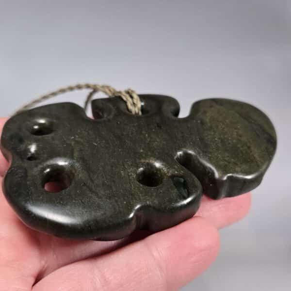 Hei Tiki, taonga, pounamu, tiki, paua, maori (10) Hei Tiki, taonga, pounamu, tiki, paua, maori (10)