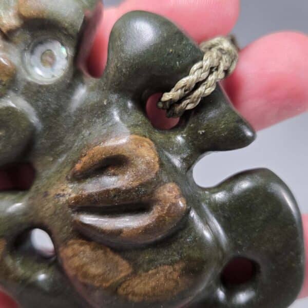 Hei Tiki, taonga, pounamu, tiki, paua, maori (12) Hei Tiki, taonga, pounamu, tiki, paua, maori (12)