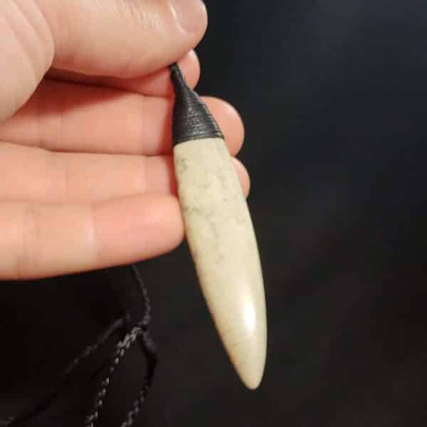 Pakohe, roimata, taonga (3) Pakohe, roimata, taonga (3)