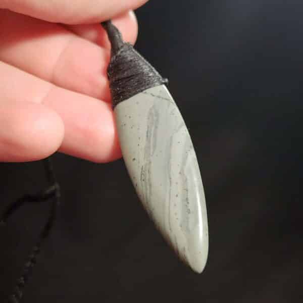 Pakohe, roimata, taonga (4) Pakohe, roimata, taonga (4)