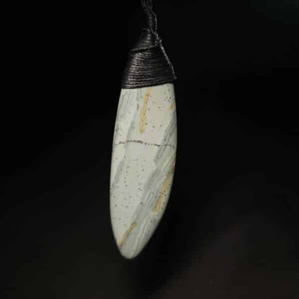 Roimata, pakohe, natural, skin, rough, taonga (9) Roimata, pakohe, natural, skin, rough, taonga (9)