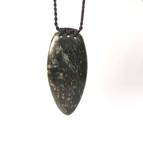 Emerald Pounamu Rau Pendant
