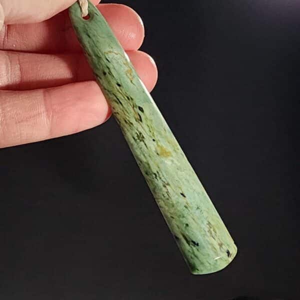 roimata, pendant, pounamu, inanga, raukaraka, taonga jade, (7) roimata, pendant, pounamu, inanga, raukaraka, taonga jade, (7)