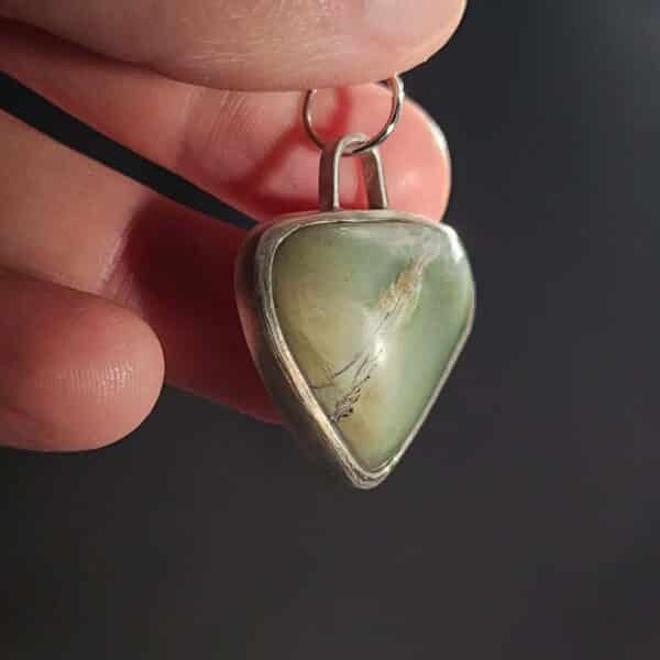 tapatoru, triangle, pendant, silver, pounamu, inanga, raukaraka, taonga (3) tapatoru, triangle, pendant, silver, pounamu, inanga, raukaraka, taonga (3)