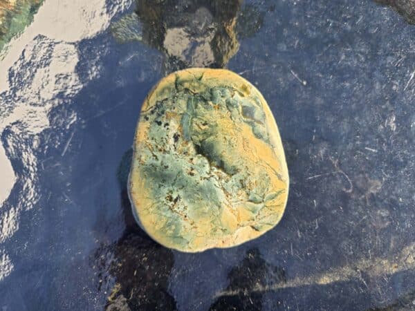 Touchstone, pounamu, display stone, mauri stone, kohatu, taonga, maori, orange, green (3) Touchstone, pounamu, display stone, mauri stone, kohatu, taonga, maori, orange, green (3)