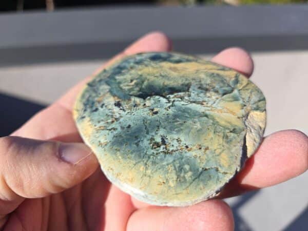 Touchstone, pounamu, display stone, mauri stone, kohatu, taonga, maori, orange, green (5) Touchstone, pounamu, display stone, mauri stone, kohatu, taonga, maori, orange, green (5)