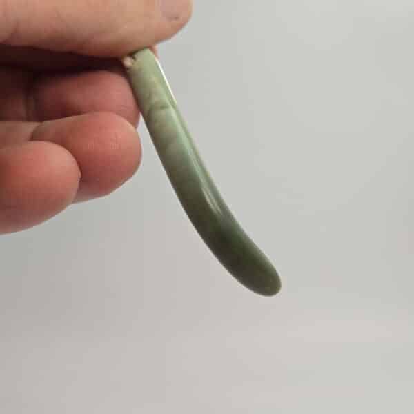 Inanga, kapeu, maori, taonga, nephrite, jade (4) Inanga, kapeu, maori, taonga, nephrite, jade (4)