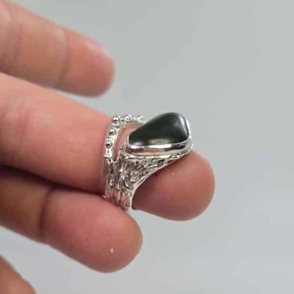 kawakawa, pounamu, silver, ring. taonga (2) kawakawa, pounamu, silver, ring. taonga (2)