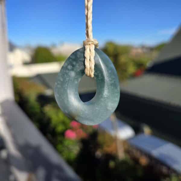 mobius, ice jade, olmec blue jade, jadeite, guatmala (3) mobius, ice jade, olmec blue jade, jadeite, guatmala (3)