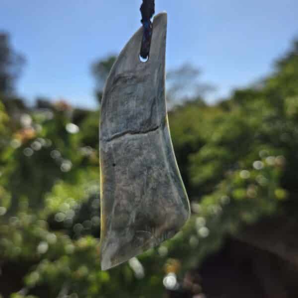 freeform, drop, roimata, taonga, tangiwai, pounamu (5) freeform, drop, roimata, taonga, tangiwai, pounamu (5)