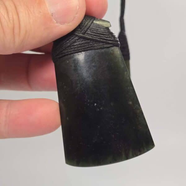 toki, roimata, set, whanau, taonga, pounamu, bowenite, (8) toki, roimata, set, whanau, taonga, pounamu, bowenite, (8)