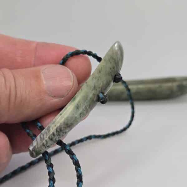 waka here, hapene, taonga, pounamu, (1) waka here, hapene, taonga, pounamu, (1)