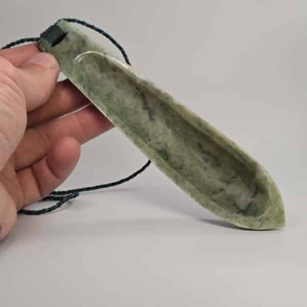 waka here, hapene, taonga, pounamu, (6) waka here, hapene, taonga, pounamu, (6)