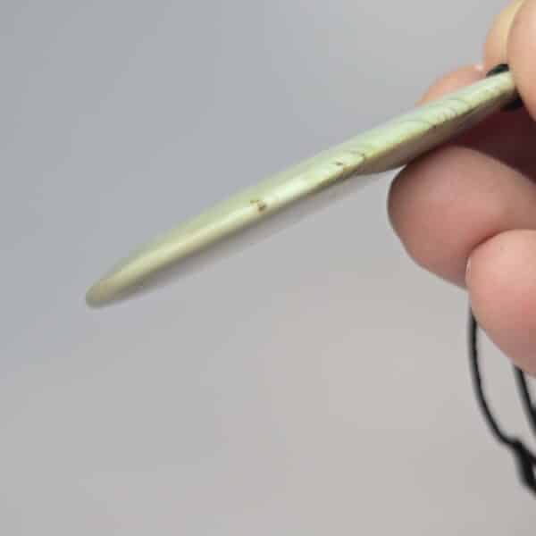 Roimata, taonga, pounamu, jade, inanga, (8) Roimata, taonga, pounamu, jade, inanga, (8)