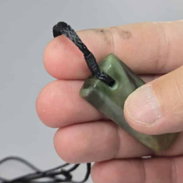 inanga, jade, pounamu, toki, taonga (3) inanga, jade, pounamu, toki, taonga (3)