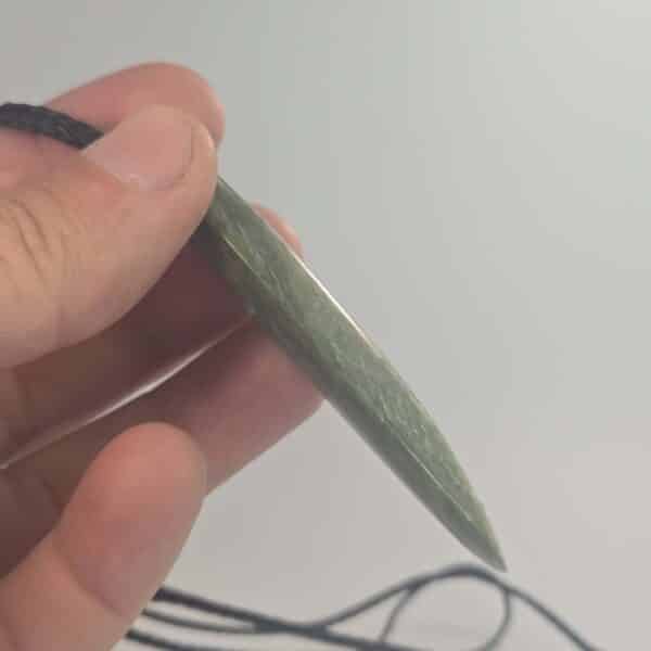 pounamu, toki, taonga, jade, nephrite (6) pounamu, toki, taonga, jade, nephrite (6)