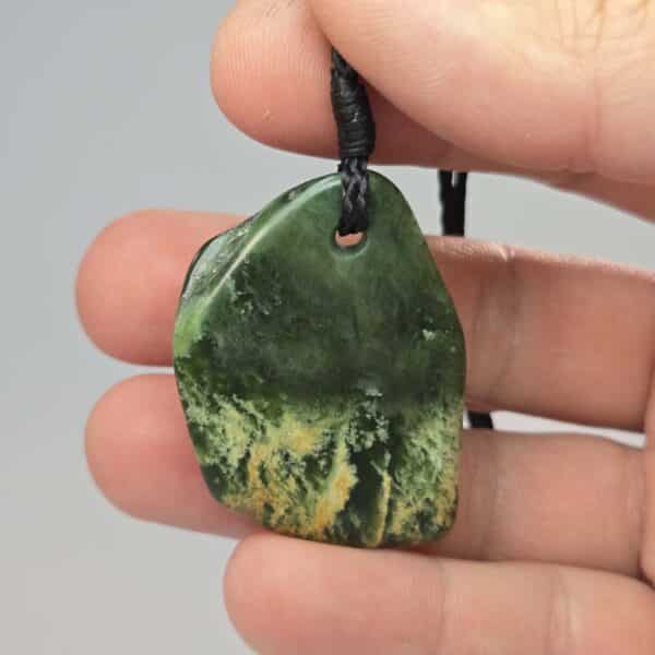 taonga, flower jade, putiputi, pounamu, jade, nephrite, (7) taonga, flower jade, putiputi, pounamu, jade, nephrite, (7)