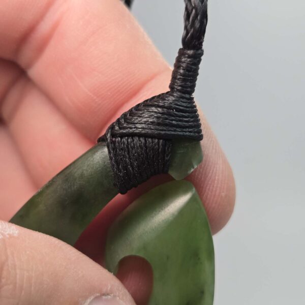 Cam101 taonga, pounamu, jade, matau, hook, nephrite (14) Cam101 taonga, pounamu, jade, matau, hook, nephrite (14)