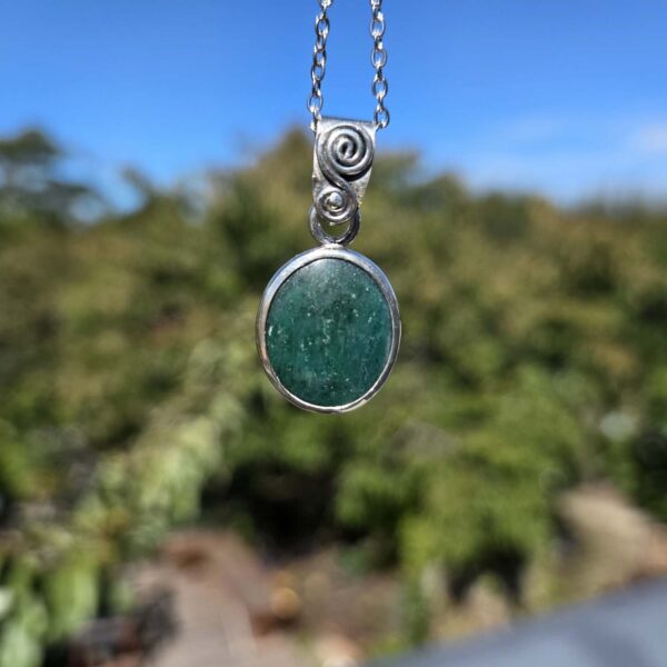 Cam103 Fuschite, pendant, silver (2) Cam103 Fuschite, pendant, silver (2)