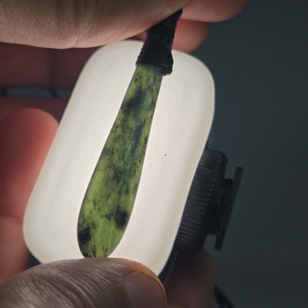 Cam116 Earrings, roimata, pounamu, set (1) Cam116 Earrings, roimata, pounamu, set (1)